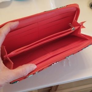 bella taylor Other - Cute wallet bella taylor Other - Cute wallet